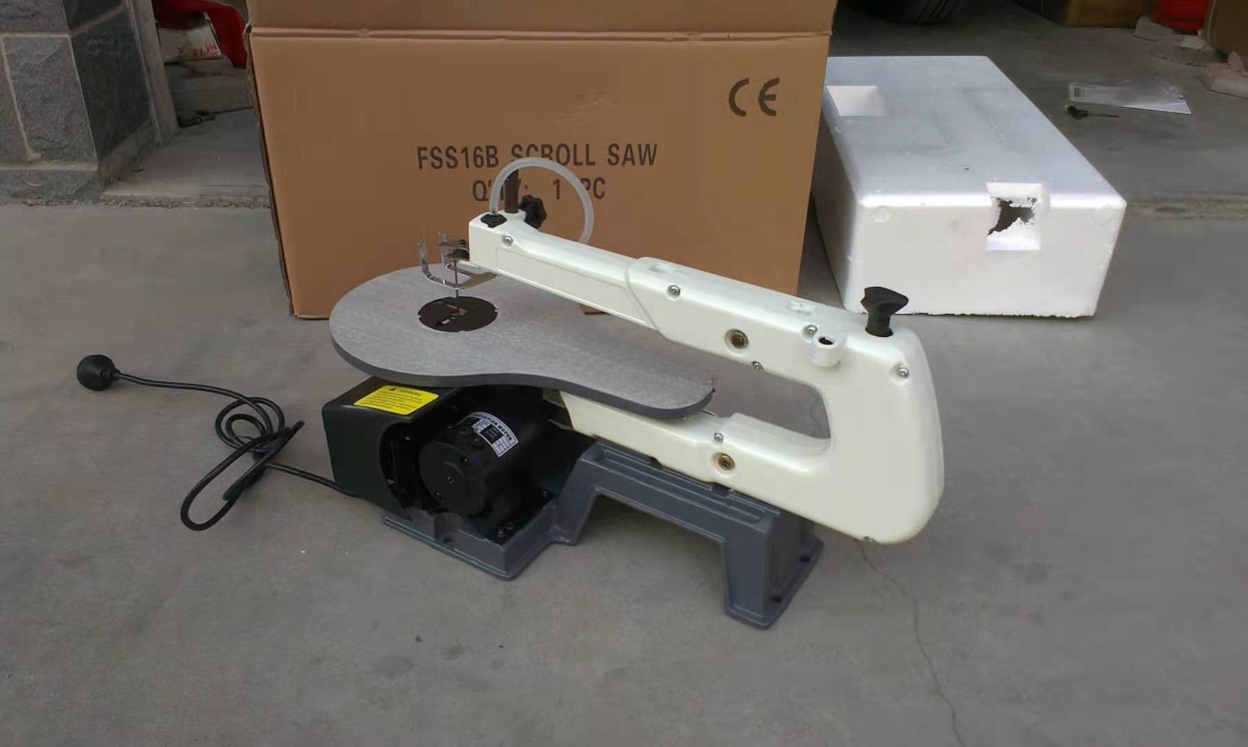 Wood Cutting Industrial Deskto - Woodworking Machinery ulasan dan harga